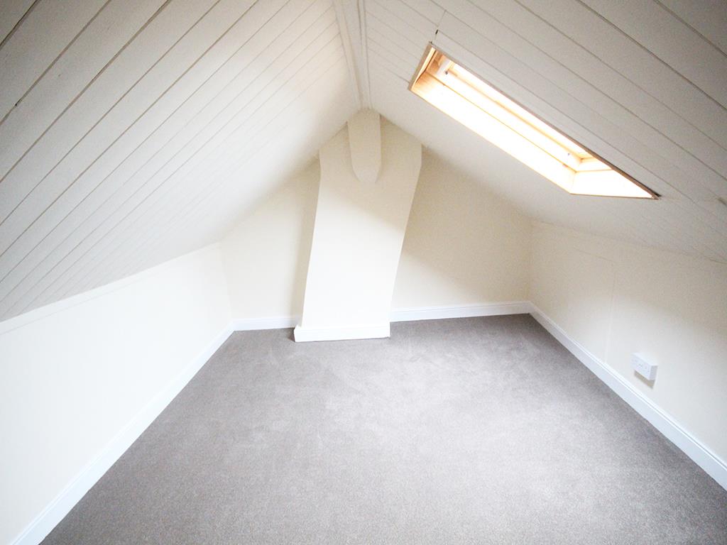 2 bedroom mid terrace house Let Agreed in Barnoldswick - IMG_2940.jpg